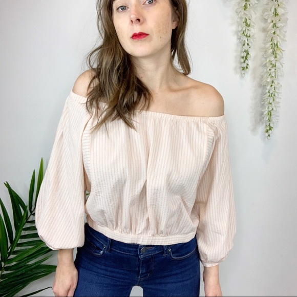 HOLDING HORSES Tops - HOLDING HORSES crop top balloon sleeve 0839